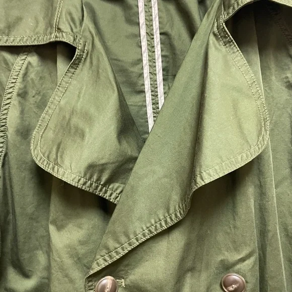 CAbi #5478 Expedition Jacket Sz Large Women’s Army Green Trench  Excellent Condi - Picture 3 of 10